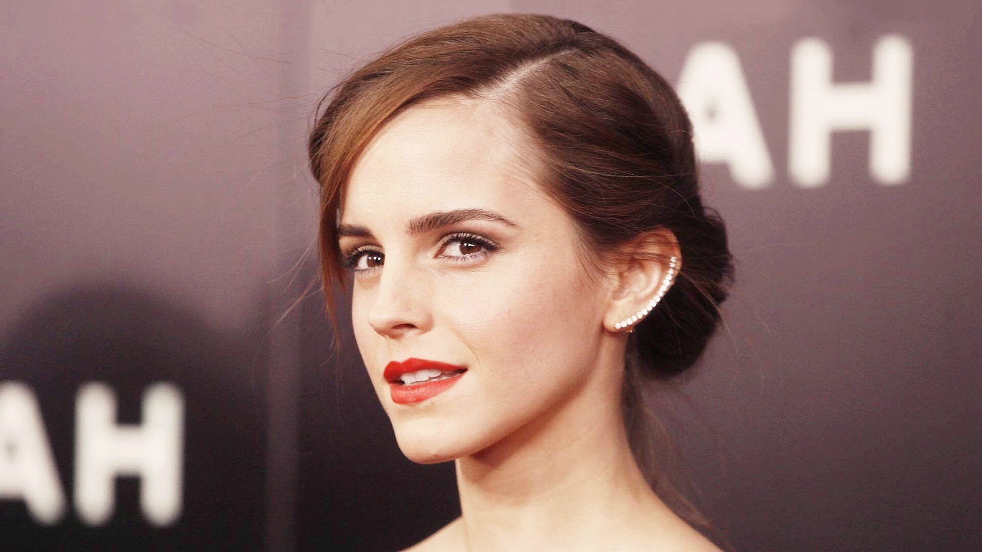 马赛持续强势,直追榜首,马赛首发