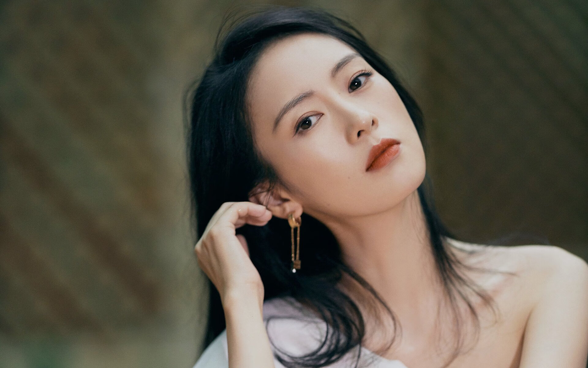 AIYOUXI.COM-全球篮球比赛的精彩瞬间成为热议焦点，篮球全球比赛视频直播