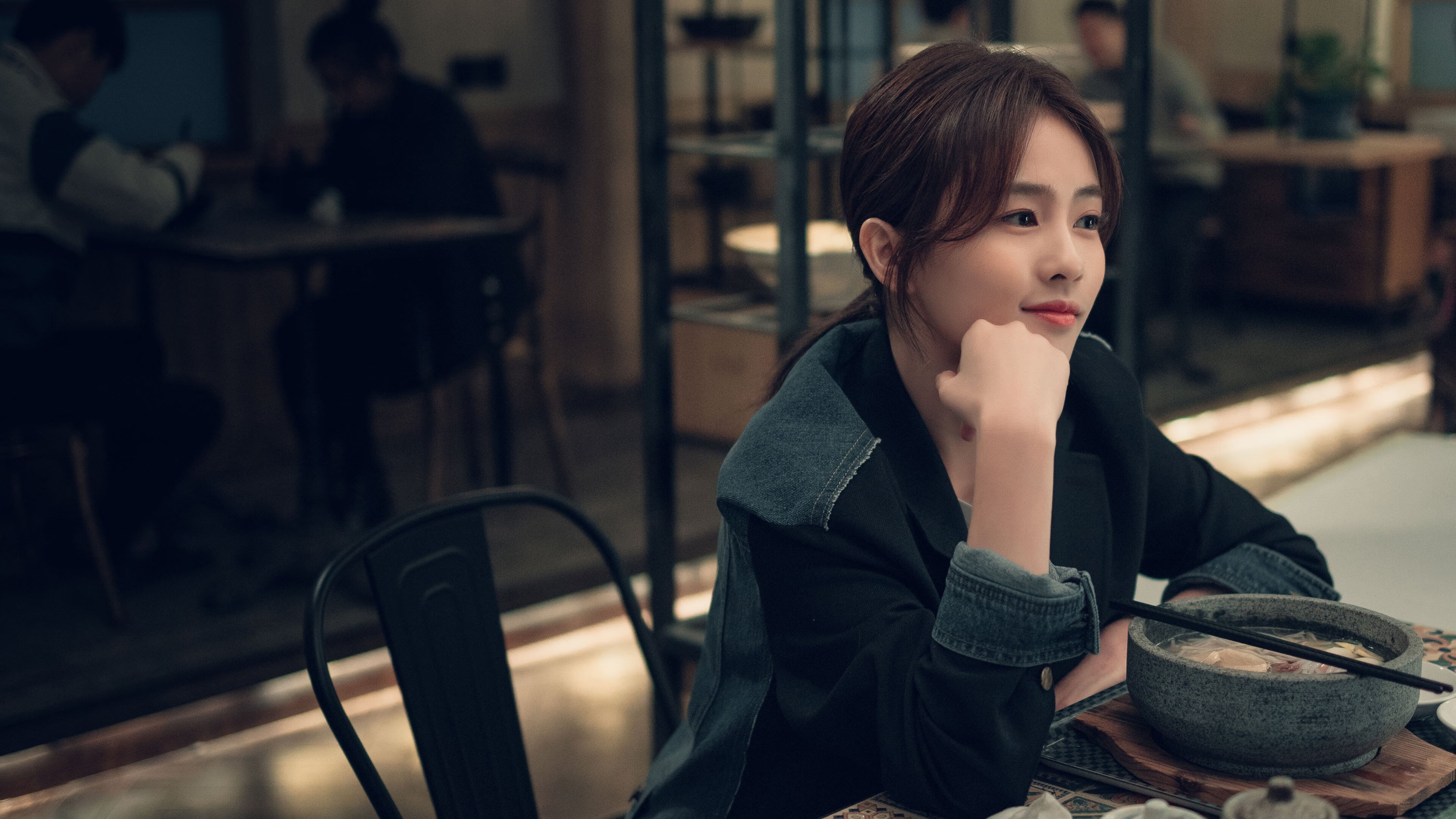 体育新闻中心发布青少年体育传播策略研究报告,体育传播现状调查报告