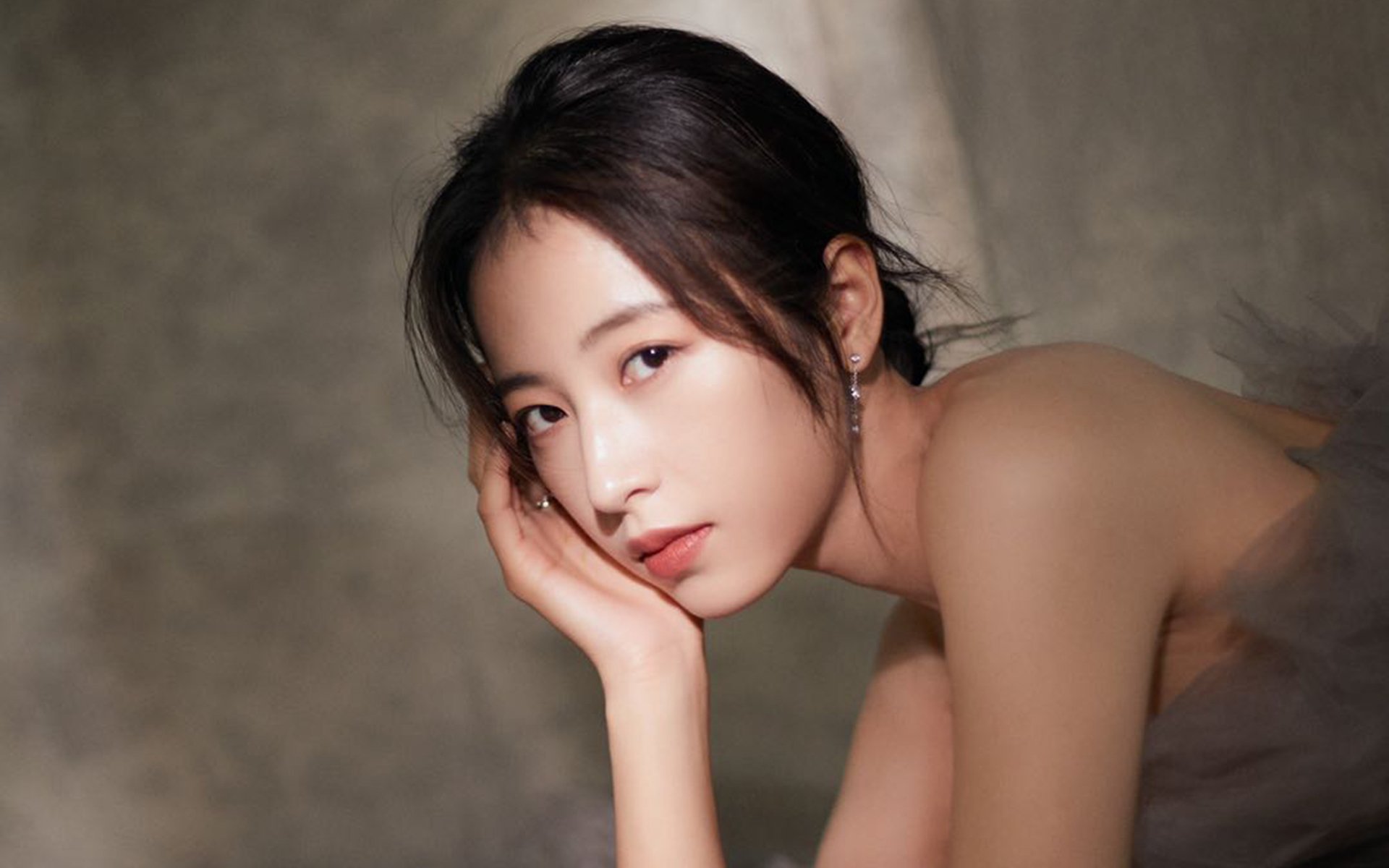 男子100自德雷塞尔强势冲线,德雷塞尔起跳